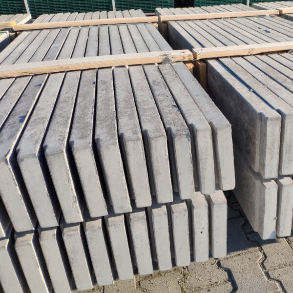 Lábazati beton elem - 200 x 2450 mm